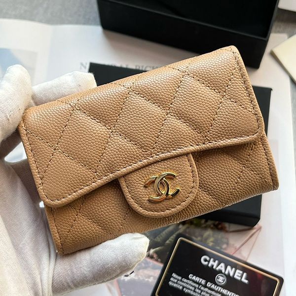 I definitely want it! Replica Chanel Caviar Skin Card Case Wallet shm24699