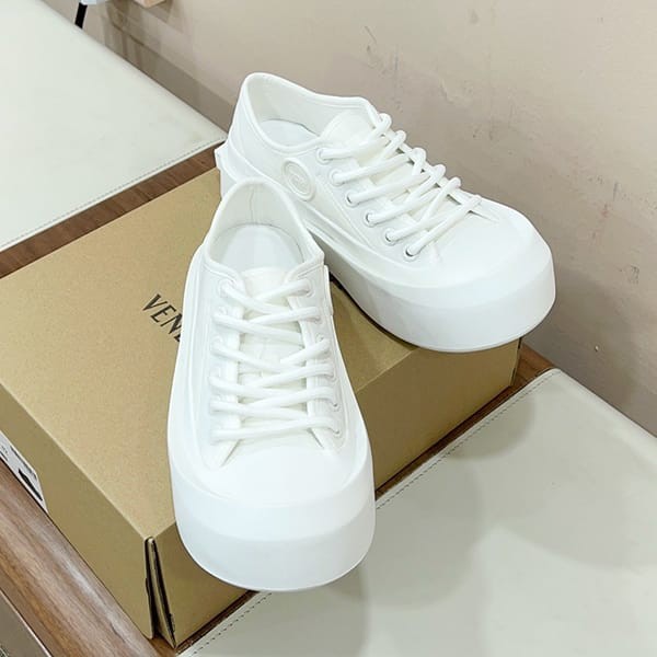 Super Hot Topic! Bottega Veneta Super Copy Jumbo Sneakers BOC20481