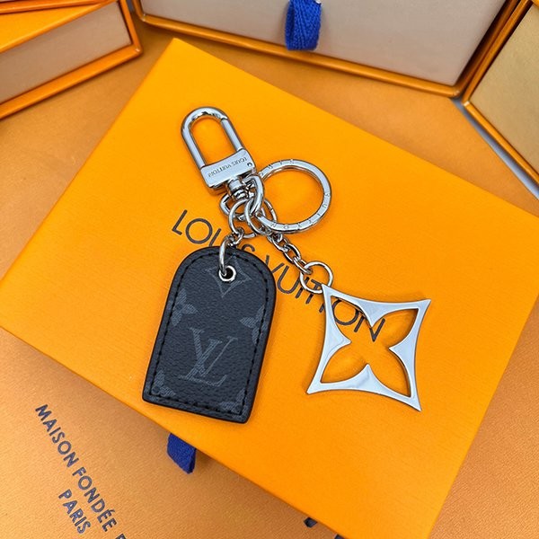 Louis Vuitton fake gift ☆ Porto Cle LV For You Keychain M00834 Louis Vuitton fake gift ☆ Porto Cle LV For You Keychain M00834