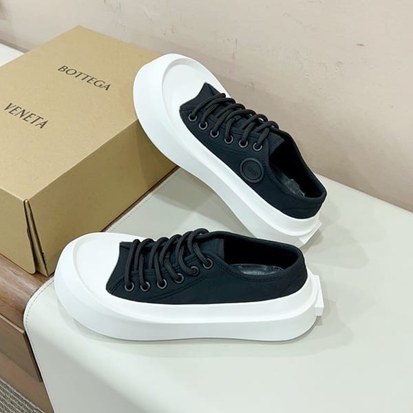Bottega Veneta Jumbo Sneakers Replica bos44191 Sold Out