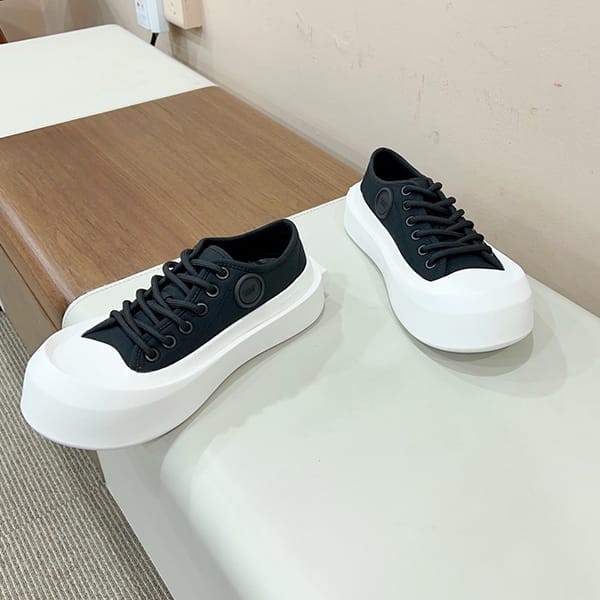 Bottega Veneta Jumbo Sneakers Replica bos44191 Sold Out