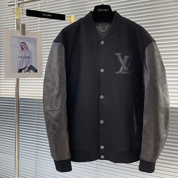 Louis Vuitton Monogram Fleece Parka Replica vuu46572 Louis Vuitton Monogram Fleece Parka Replica vuu46572