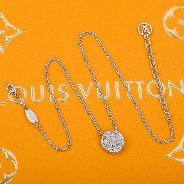 Louis Vuitton Necklace Replica Collier L to V M69643