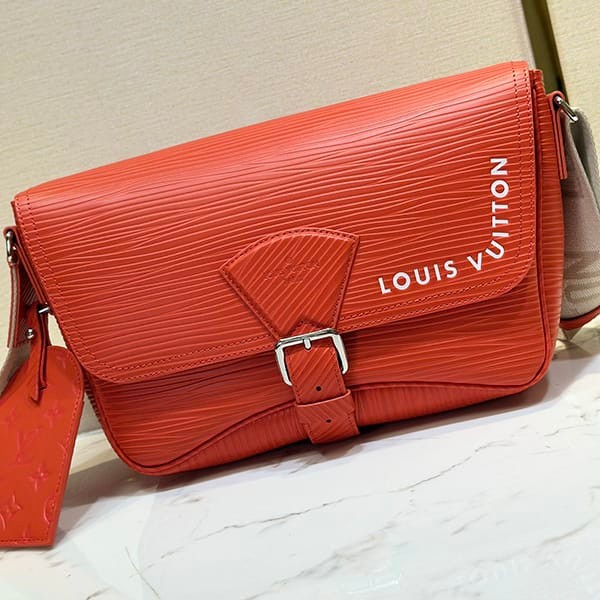 2023AW Louis Vuitton Monceau Distorted Red Shoulder Bag M23784 2023AW Louis Vuitton Monceau Distorted Red Shoulder Bag M23784
