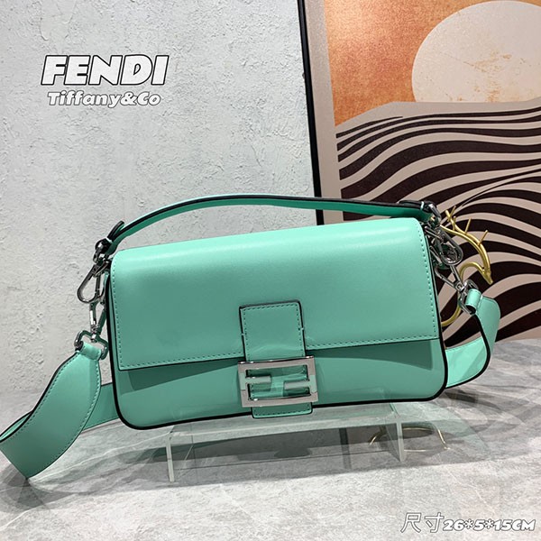 Super rare item ☆ Tiffany & Fendi replica ☆ Luxurious collaboration bag fez64564 Super rare item ☆ Tiffany & Fendi replica ☆ Luxurious collaboration bag fez64564