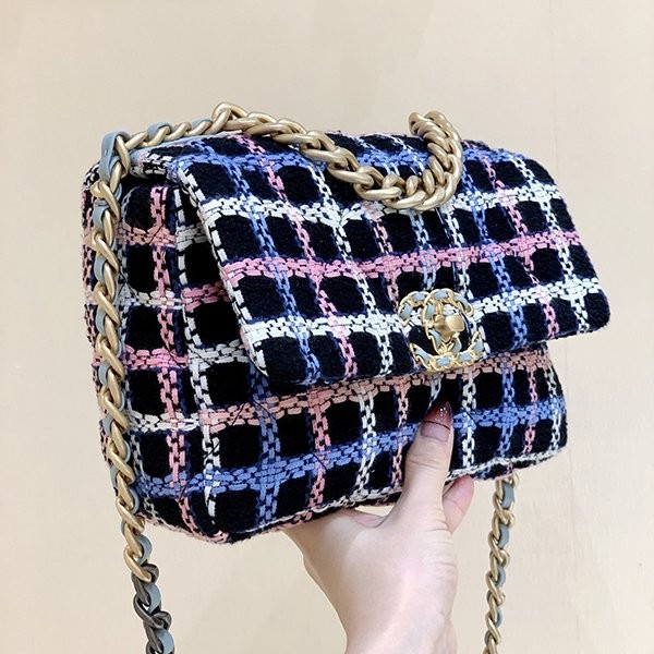 Limited edition Chanel shoulder bag replica shf47676