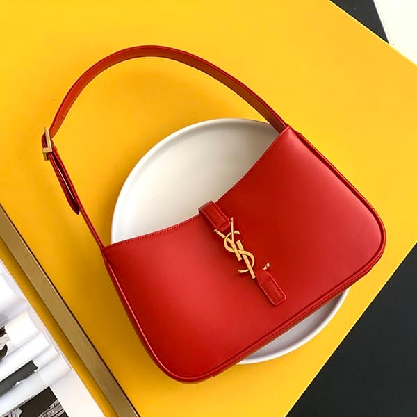 New design Saint Laurent Le Saint Cassette Hobo Bag Replica 6572282 New design Saint Laurent Le Saint Cassette Hobo Bag Replica 6572282