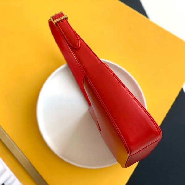 New design Saint Laurent Le Saint Cassette Hobo Bag Replica 6572282