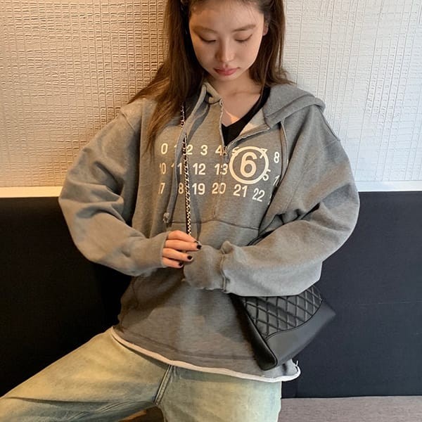 Stylish MM6 Maison Margiela Replica Number Print Hoodie Mas03940 Stylish MM6 Maison Margiela Replica Number Print Hoodie Mas03940