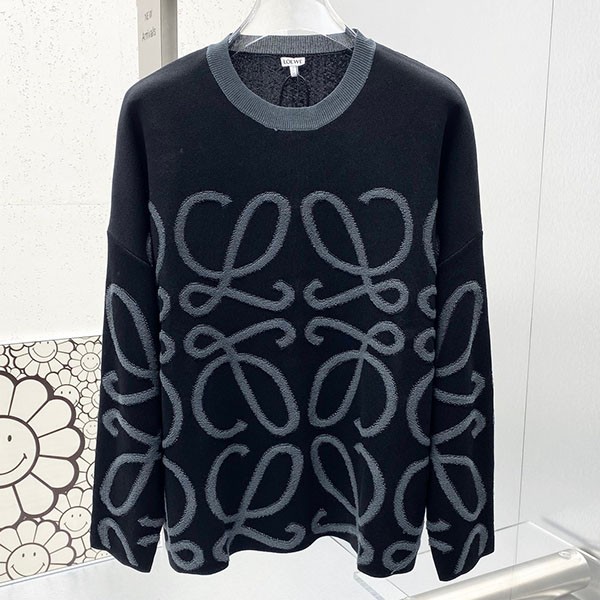 New Spring Collection Loewe Distressed Anagram Sweatshirt Replica loo57459