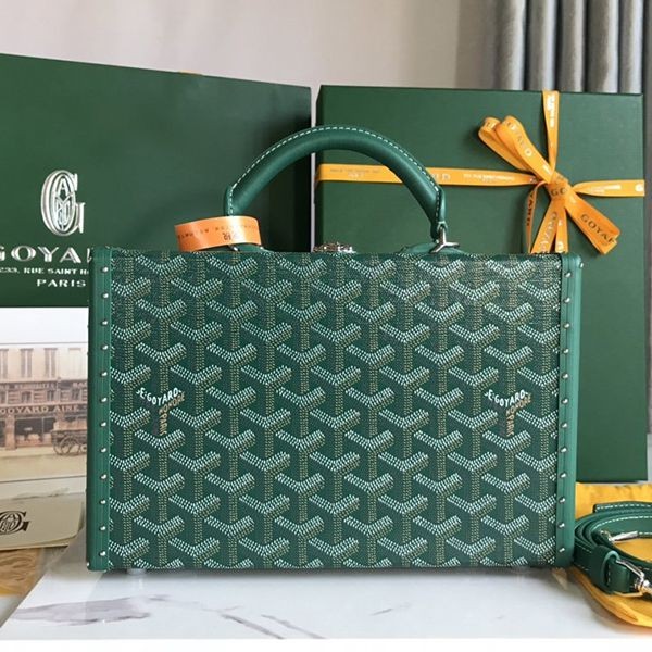 New and hard to find Goyard Htel suitcase replica 2way Gom03184 New and hard to find Goyard Htel suitcase replica 2way Gom03184