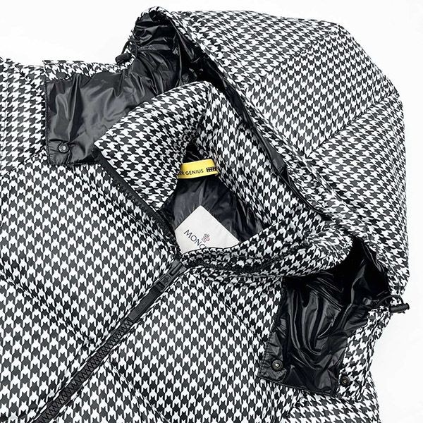 I definitely want it! Moncler short down jacket replica mor76722