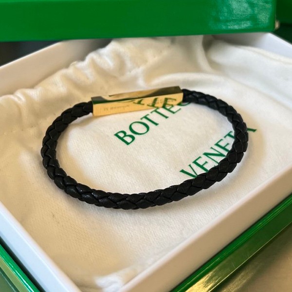 Luxury brand Bottega Veneta copy braided leather bracelet 732416V507C6562 Luxury brand Bottega Veneta copy braided leather bracelet 732416V507C6562