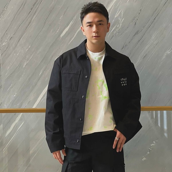 Louis Vuitton Replica *New Arrival* LV Spread Technical Overshirt 1AA5CS Louis Vuitton Replica *New Arrival* LV Spread Technical Overshirt 1AA5CS