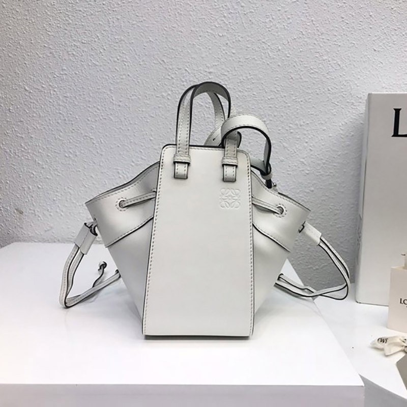 ☆Limited Edition☆ Loewe Hammock Replica Drawstring Shoulder Bag 0010365427 ☆Limited Edition☆ Loewe Hammock Replica Drawstring Shoulder Bag 0010365427