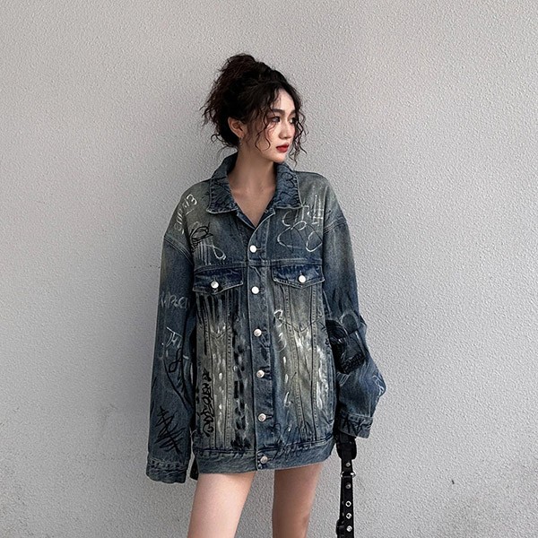 Balenciaga Graffiti Oversized Jacket Replica bac80510