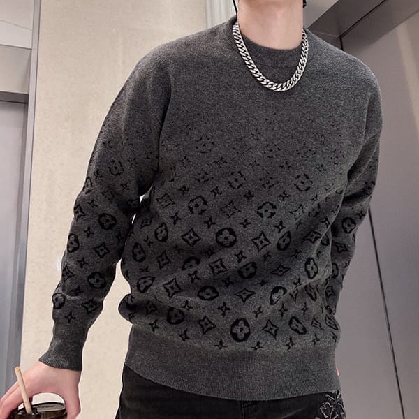 ★Japan!! Popular! Louis Vuitton Replica Gradient Sweater Knit vup73090