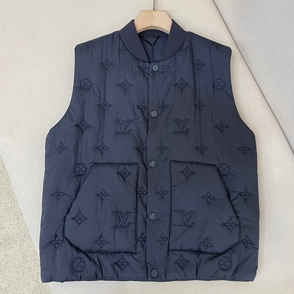 Louis Vuitton Monogram Quilted Vest Replica vuq73502