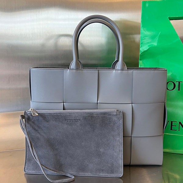 Bottega Veneta Medium Arco Tote Bag Replica bot03669
