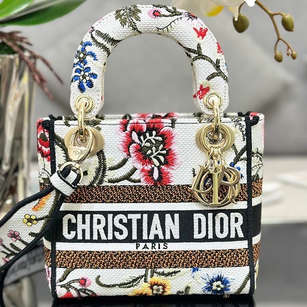 Very popular! Lady Dior replica D-LITE mini shoulder bag M0500OEAUM912