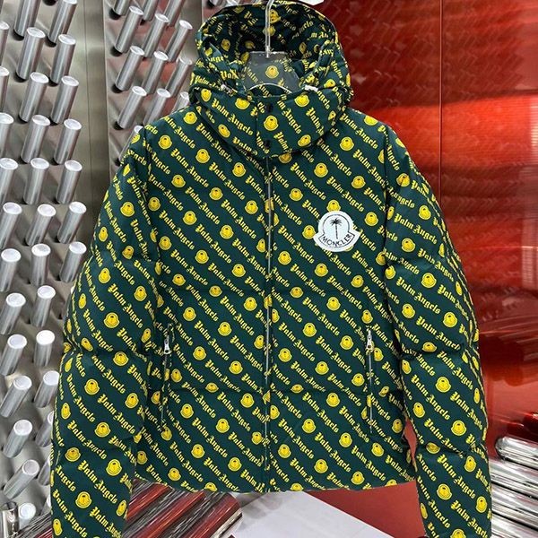 Moncler short down jacket replica moy72731 Moncler short down jacket replica moy72731