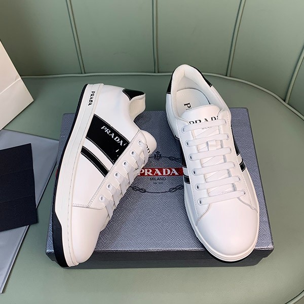 No.1 popular Prada men's leather sneakers replica shoes puj41682