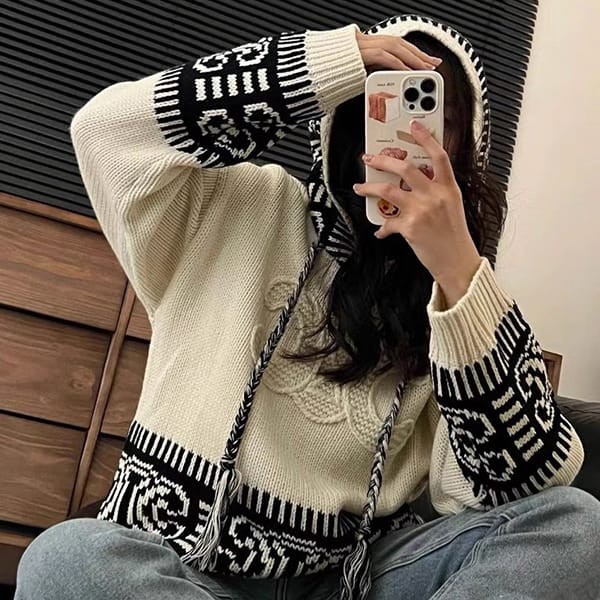 ★Safe shipping with tracking Celine Replica Triomphe Short Sleeve Baja Off White Cef35572