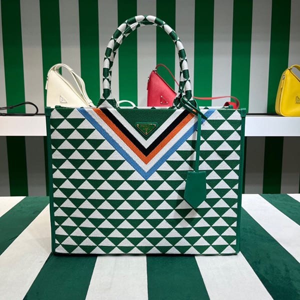 Best Price Prada Replica Cool Symbol Large Handbag Tote pug11414