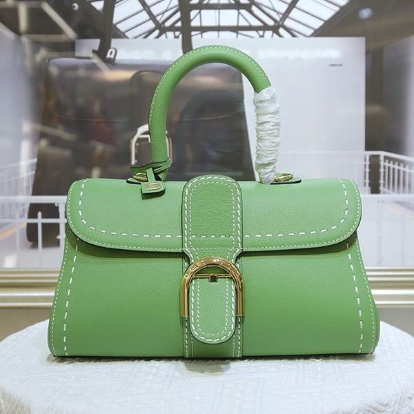 A favorite of many celebrities? Delvaux Brillant copy handbag Brillant Dev14554 A favorite of many celebrities? Delvaux Brillant copy handbag Brillant Dev14554