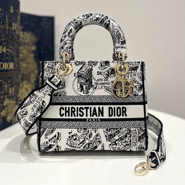 ★Japan!! Popular! Lady Dior Replica LADY D-LITE Medium Bag M0565OOMPM041