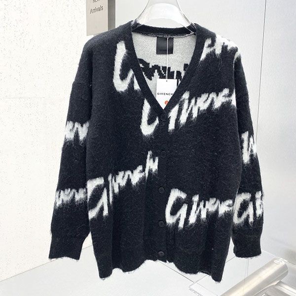 Hard to find Givenchy brushed fake mohair cardigan jiz40026 Hard to find Givenchy brushed fake mohair cardigan jiz40026