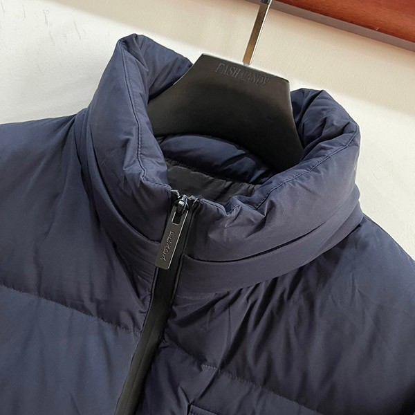 Popular Prada Re Nylon Down Jacket Replica Logo Plain pux40800
