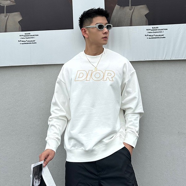 Dior italic sweatshirt replica def72074 Dior italic sweatshirt replica def72074