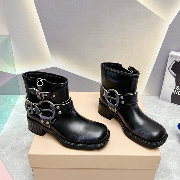 Immediate shipping Miu Miu suede boots replica mye47822