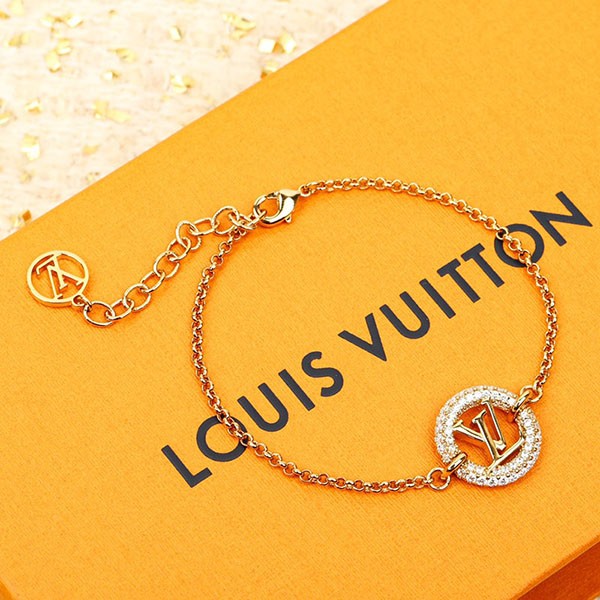 The hot topic! Louis Vuitton Bracelet Louise by Night Bracelet Replica M00758 The hot topic! Louis Vuitton Bracelet Louise by Night Bracelet Replica M00758