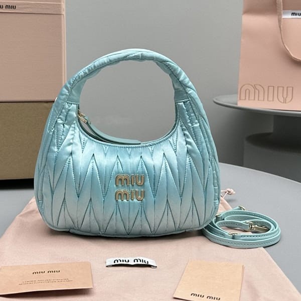 Easy to use Miu Miu replica Miu Wonder Hobo bag myx51483 Easy to use Miu Miu replica Miu Wonder Hobo bag myx51483