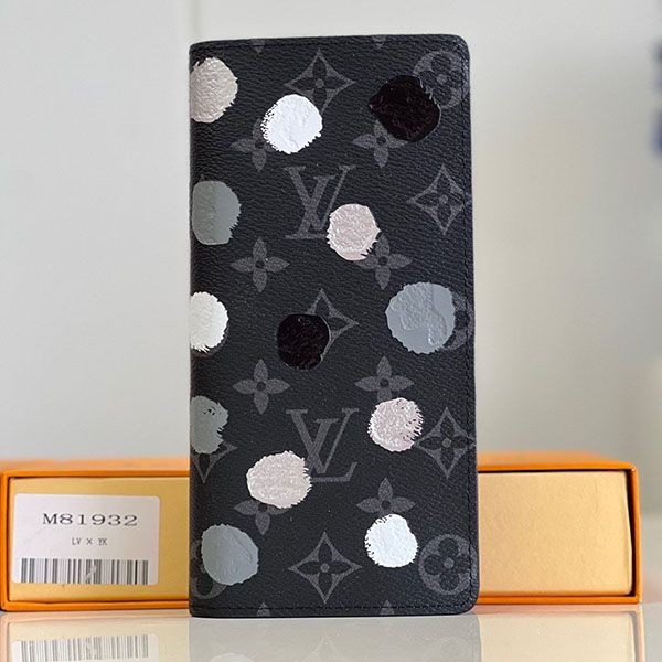 Louis Vuitton x Yayoi Kusama Collaboration Monogram Brother Long Wallet Replica M81932 Louis Vuitton x Yayoi Kusama Collaboration Monogram Brother Long Wallet Replica M81932