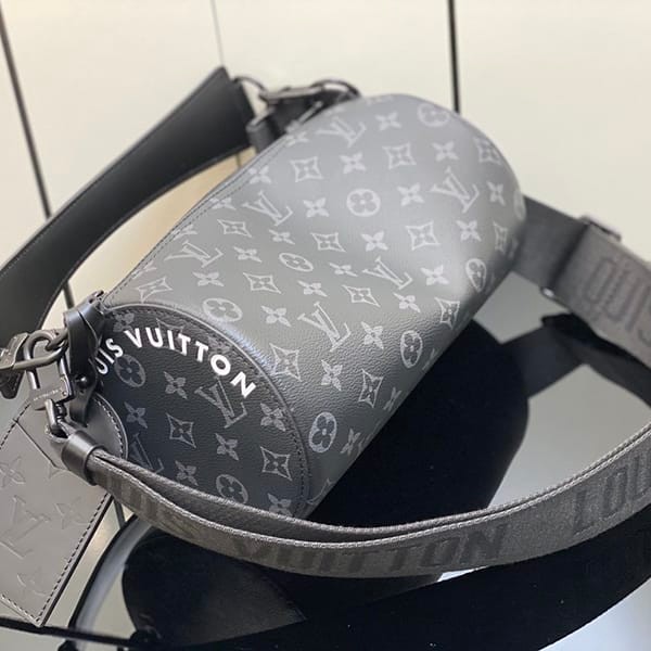 Immediate shipping Louis Vuitton Soft Polochon handbag replica vub52271