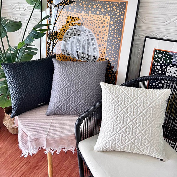 Chrome Hearts Cushion Replica 3 Colors Kuf59819 Chrome Hearts Cushion Replica 3 Colors Kuf59819