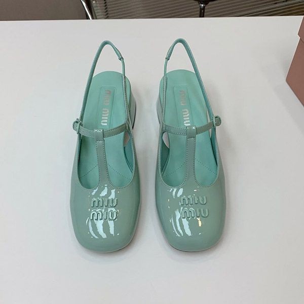 [Great Deal] Miu Miu Patent Leather Slingback Pumps mye52384