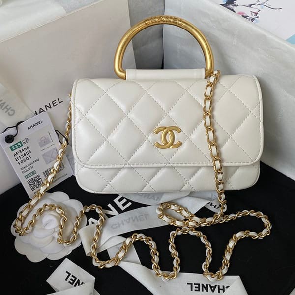 I definitely want it! Chanel Chain Clutch Bag Replica SHQ02753 I definitely want it! Chanel Chain Clutch Bag Replica SHQ02753