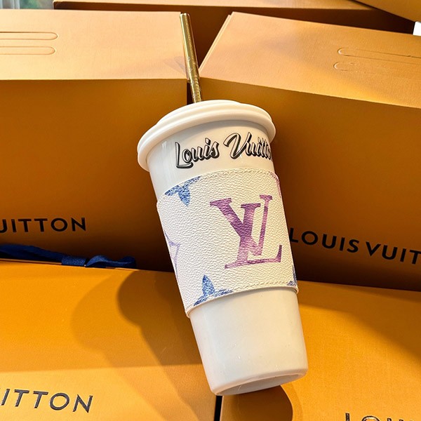 New Arrival [Domestic Delivery] Louis Vuitton Replica LV By The Pool Cup Louis GI0909