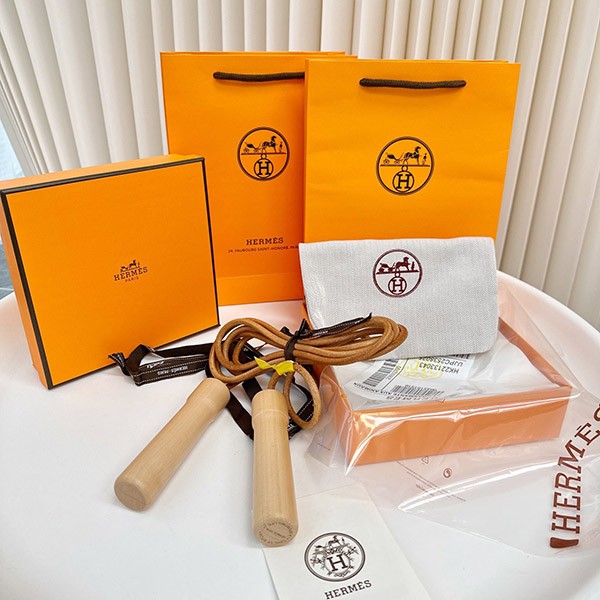 Super rare Hermes skipping rope copy with red tag erk66234