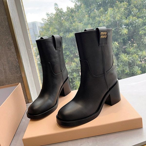 Immediate delivery Miu Miu oversole leather ankle boots boots mye42682