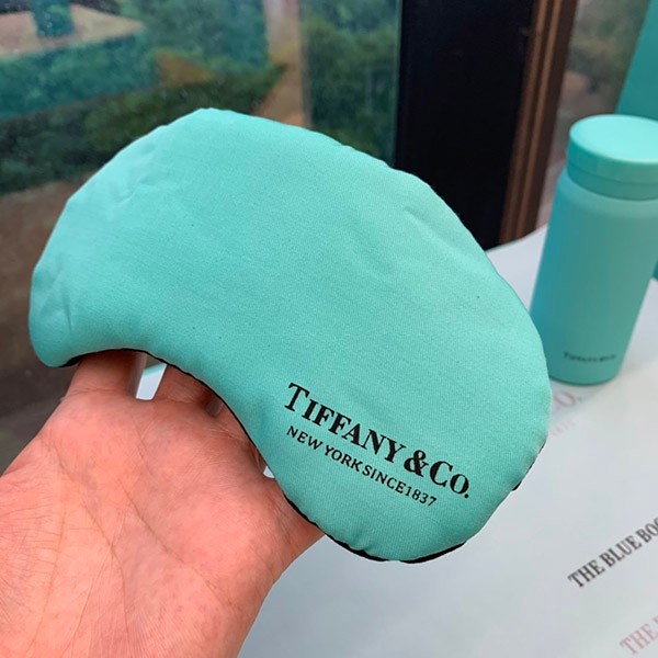 Tiffany fake eye mask? With case? Gift Tir74003