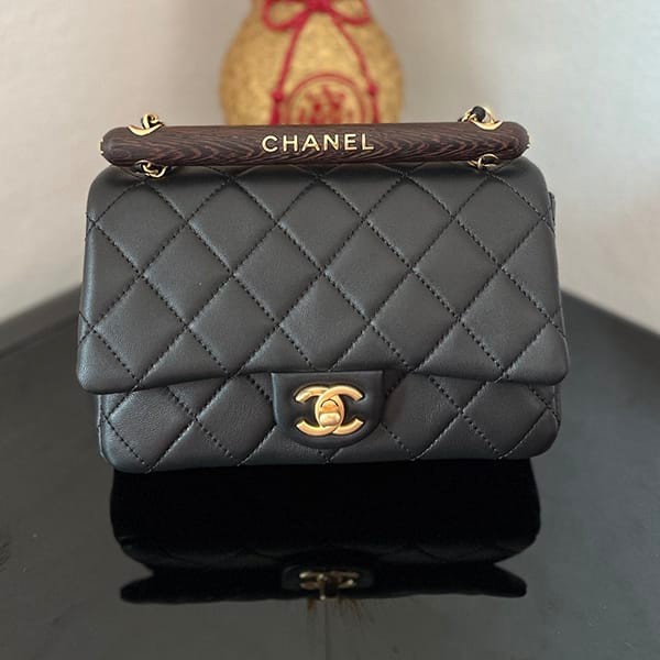 High-end brand Chanel replica small handle flap bag shf56150 High-end brand Chanel replica small handle flap bag shf56150