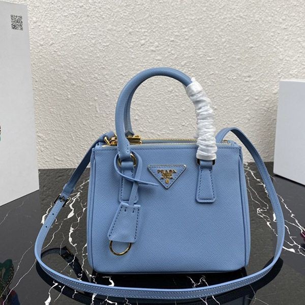 Prada Galleria Saffiano Leather Bag Replica pui18120
