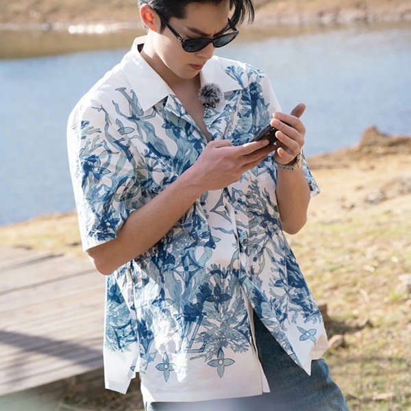 Louis Vuitton Monogram Aqua Garden T-shirt replica short sleeve cotton swim shorts vum86361