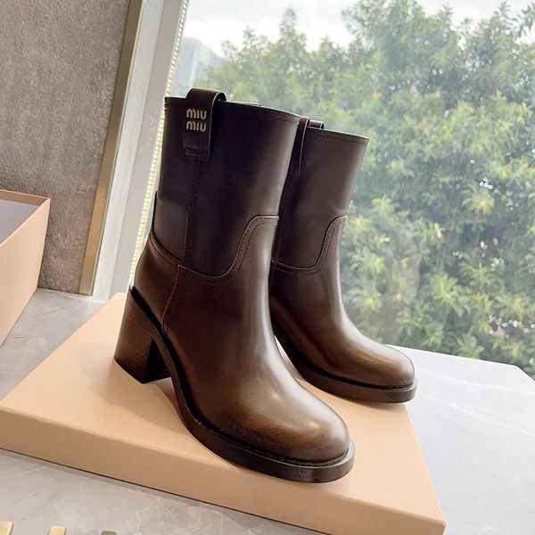 Attention ★ Miu Miu oversole leather ankle boots fake boots myy38640