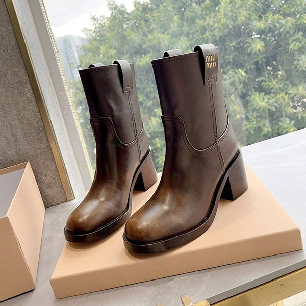 Attention ★ Miu Miu oversole leather ankle boots fake boots myy38640